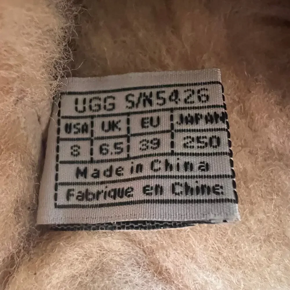 UGG cozy australia
